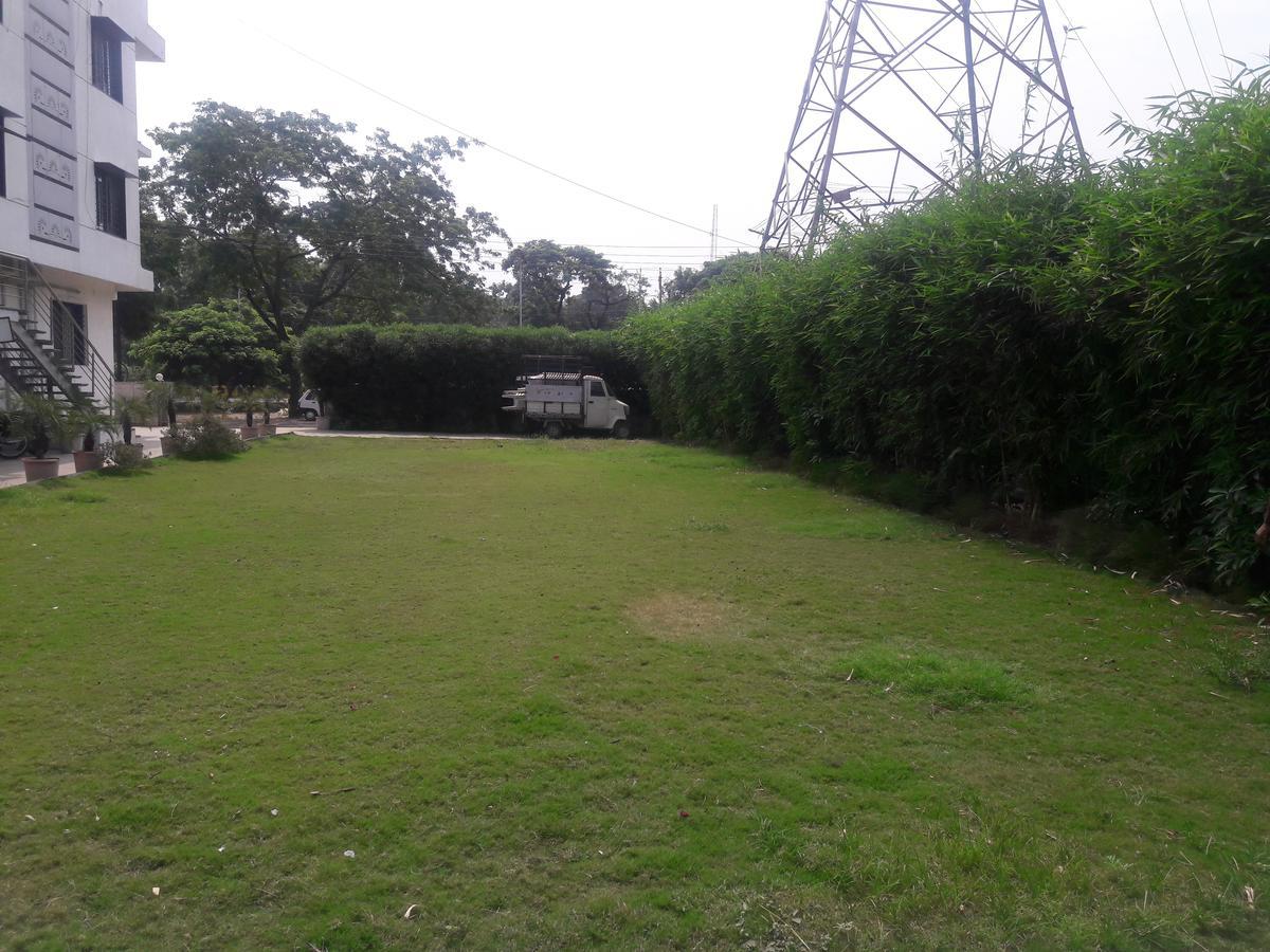 Hotel Naivedya Aurangabad  Buitenkant foto
