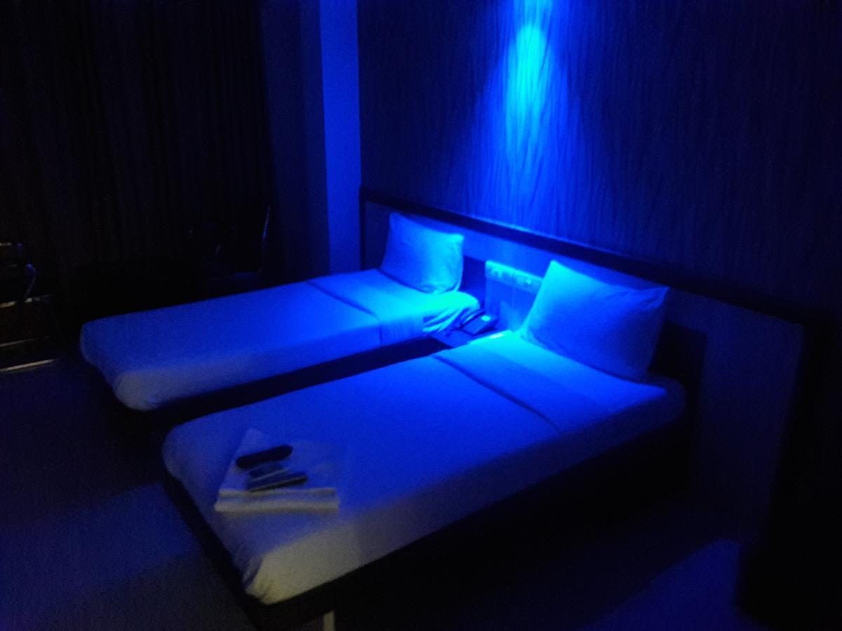Hotel Naivedya Aurangabad  Buitenkant foto