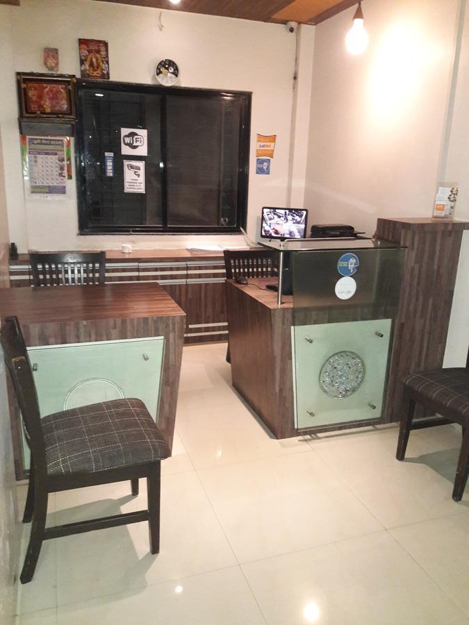 Hotel Naivedya Aurangabad  Buitenkant foto